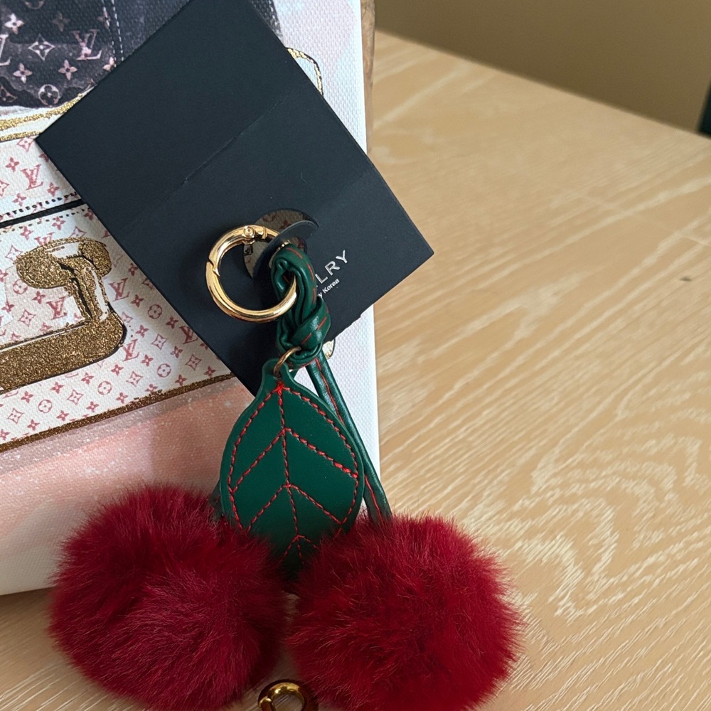 Winners Choice of 1 Large Charm Keychain or Pom Pom Charm - Picture 3 of 3